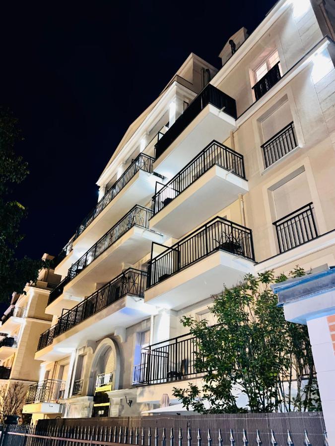 Les Residences De Djibril Le Blanc-Mesnil Kültér fotó