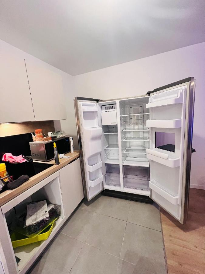 Les Residences De Djibril Le Blanc-Mesnil Kültér fotó