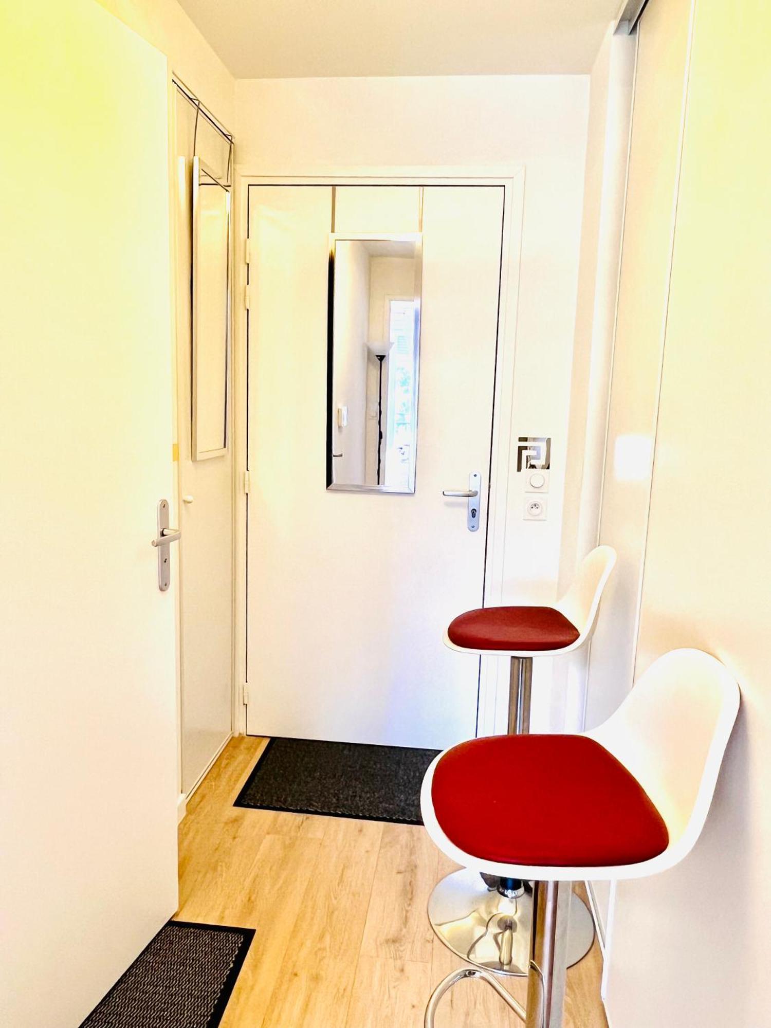 Les Residences De Djibril Le Blanc-Mesnil Kültér fotó