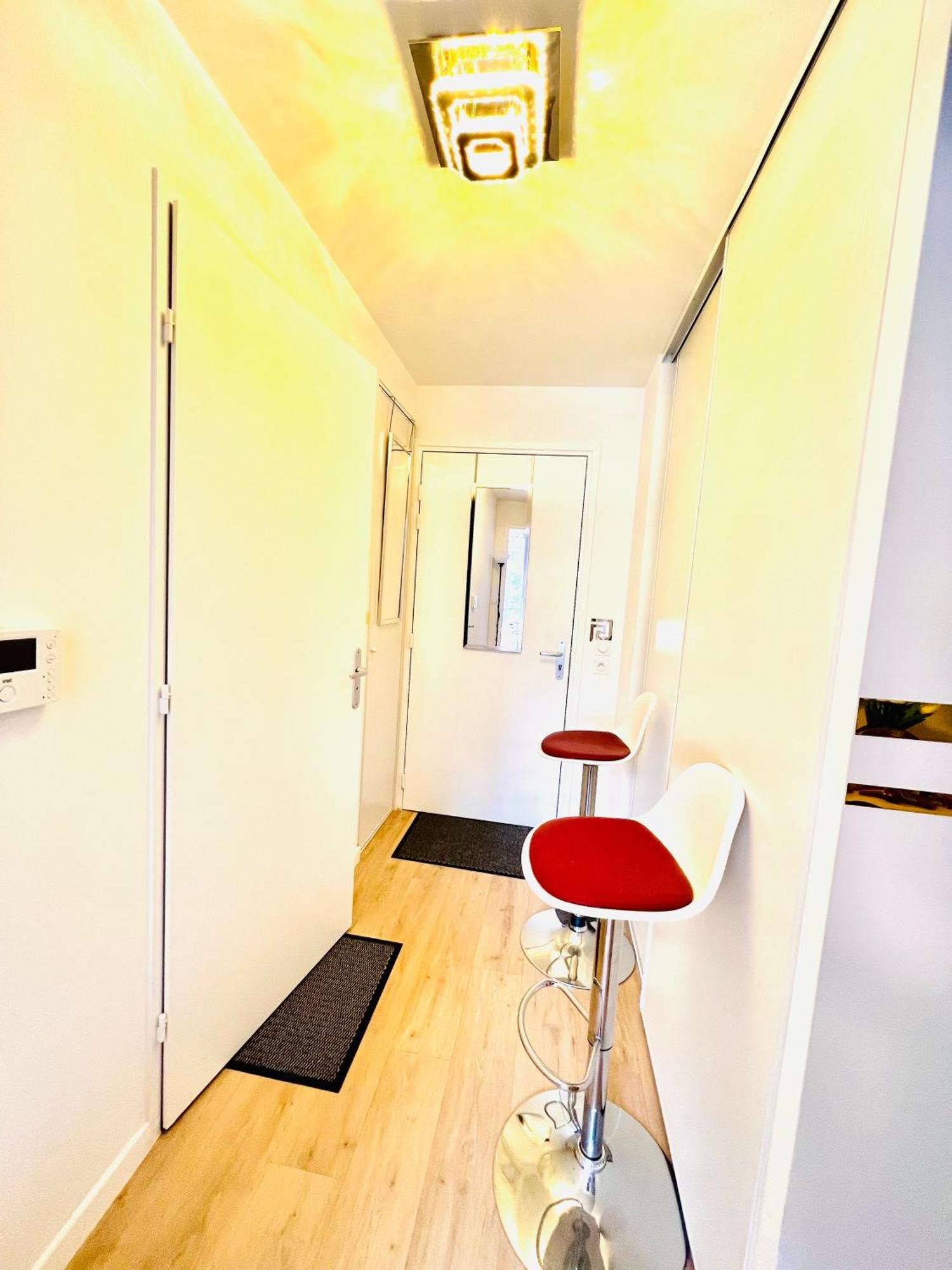 Les Residences De Djibril Le Blanc-Mesnil Kültér fotó