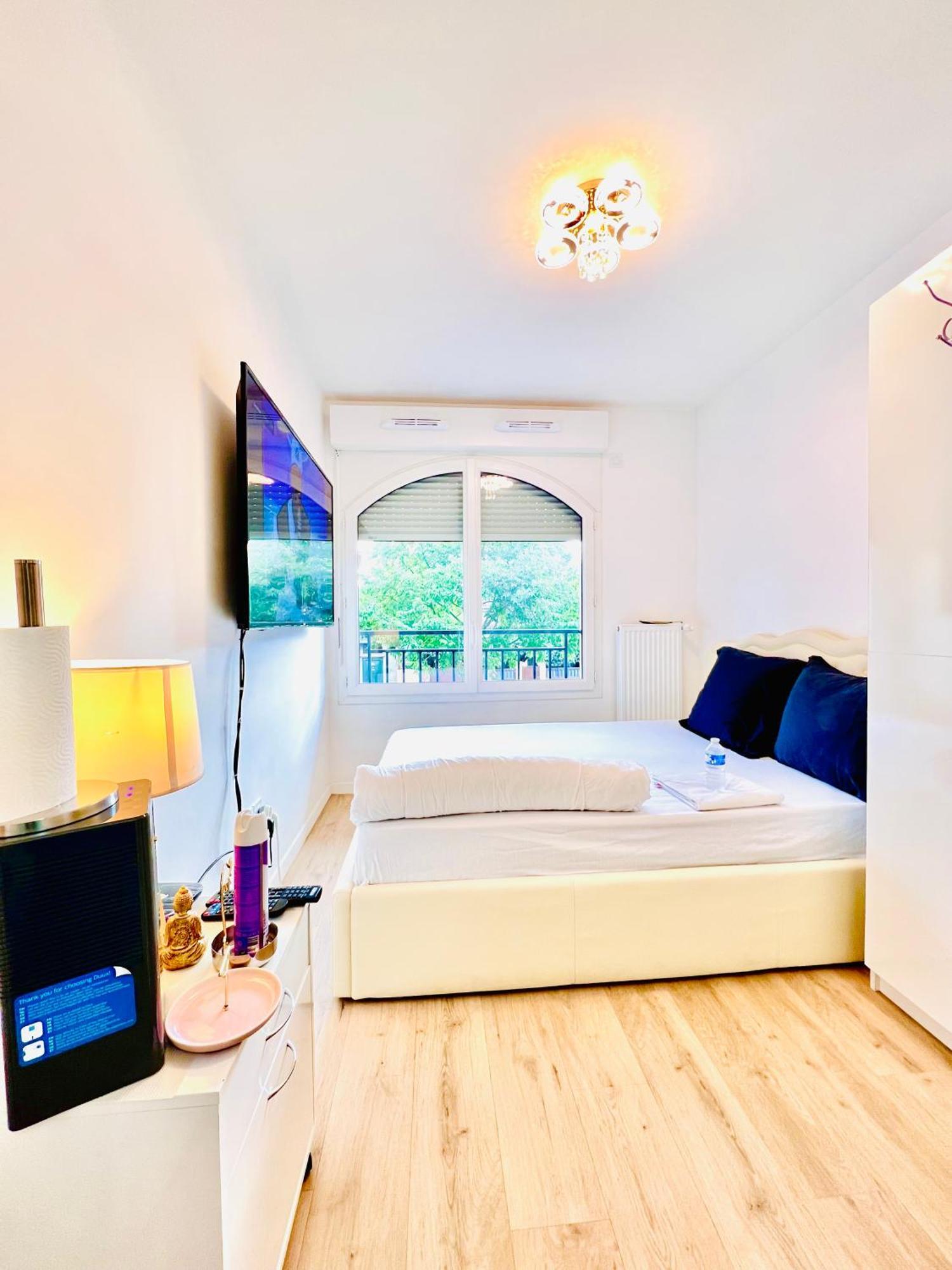 Les Residences De Djibril Le Blanc-Mesnil Kültér fotó