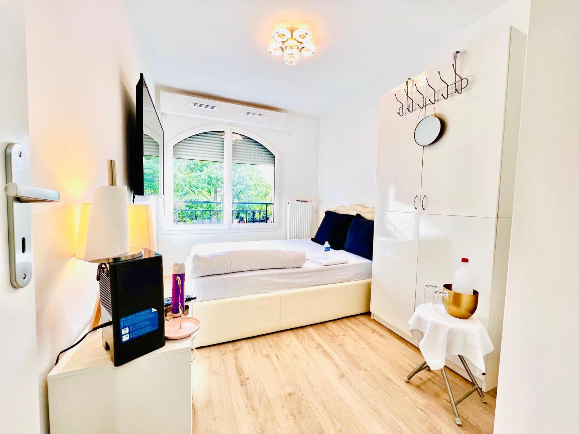 Les Residences De Djibril Le Blanc-Mesnil Kültér fotó