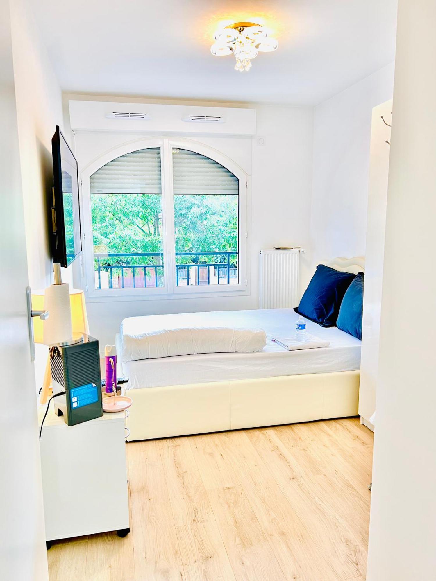 Les Residences De Djibril Le Blanc-Mesnil Kültér fotó