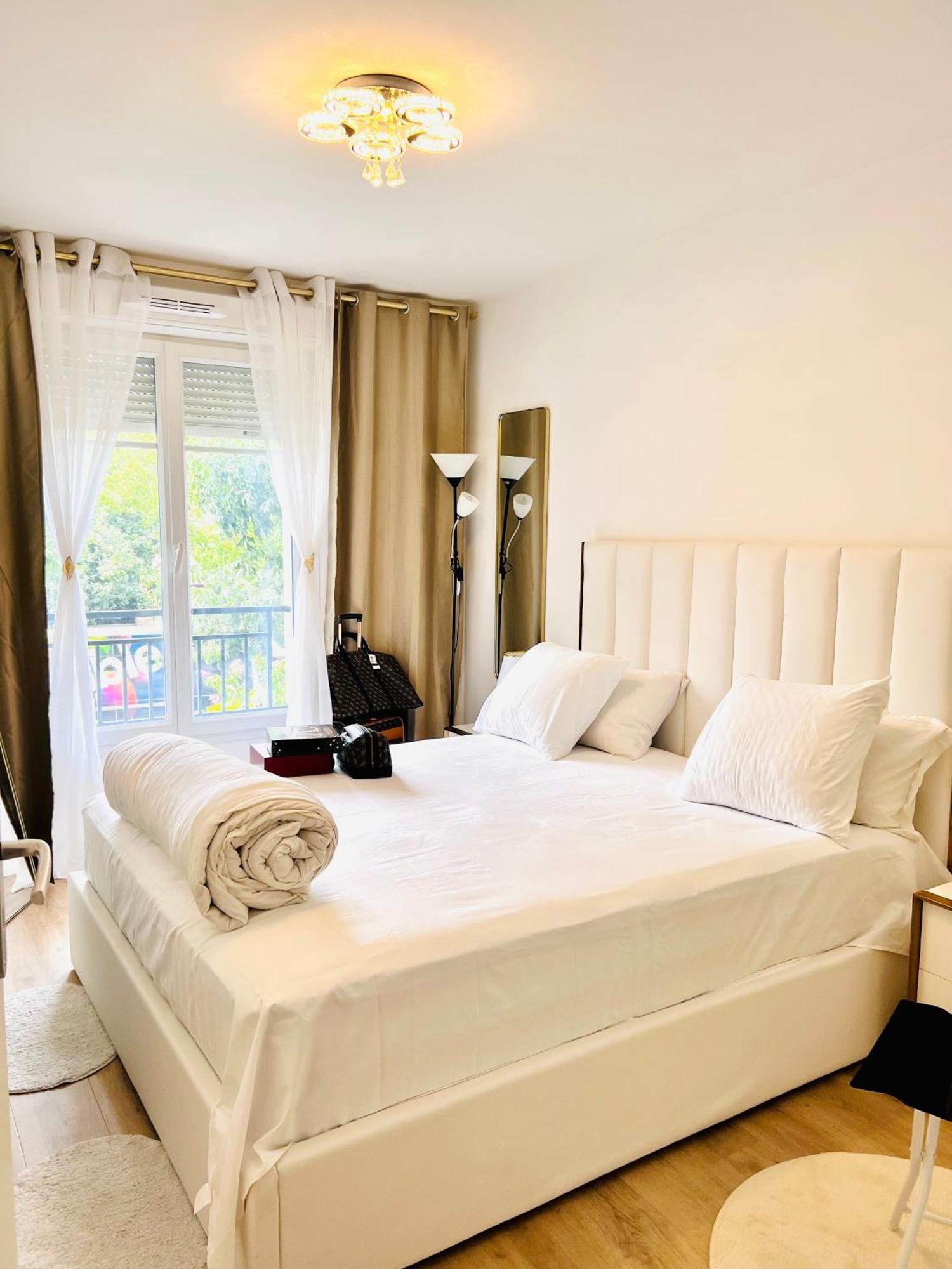 Les Residences De Djibril Le Blanc-Mesnil Kültér fotó